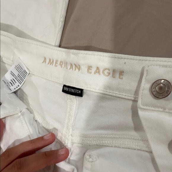 American Eagle Outfitters White wide leg Super Stretch Pants - Picture 3 of 5